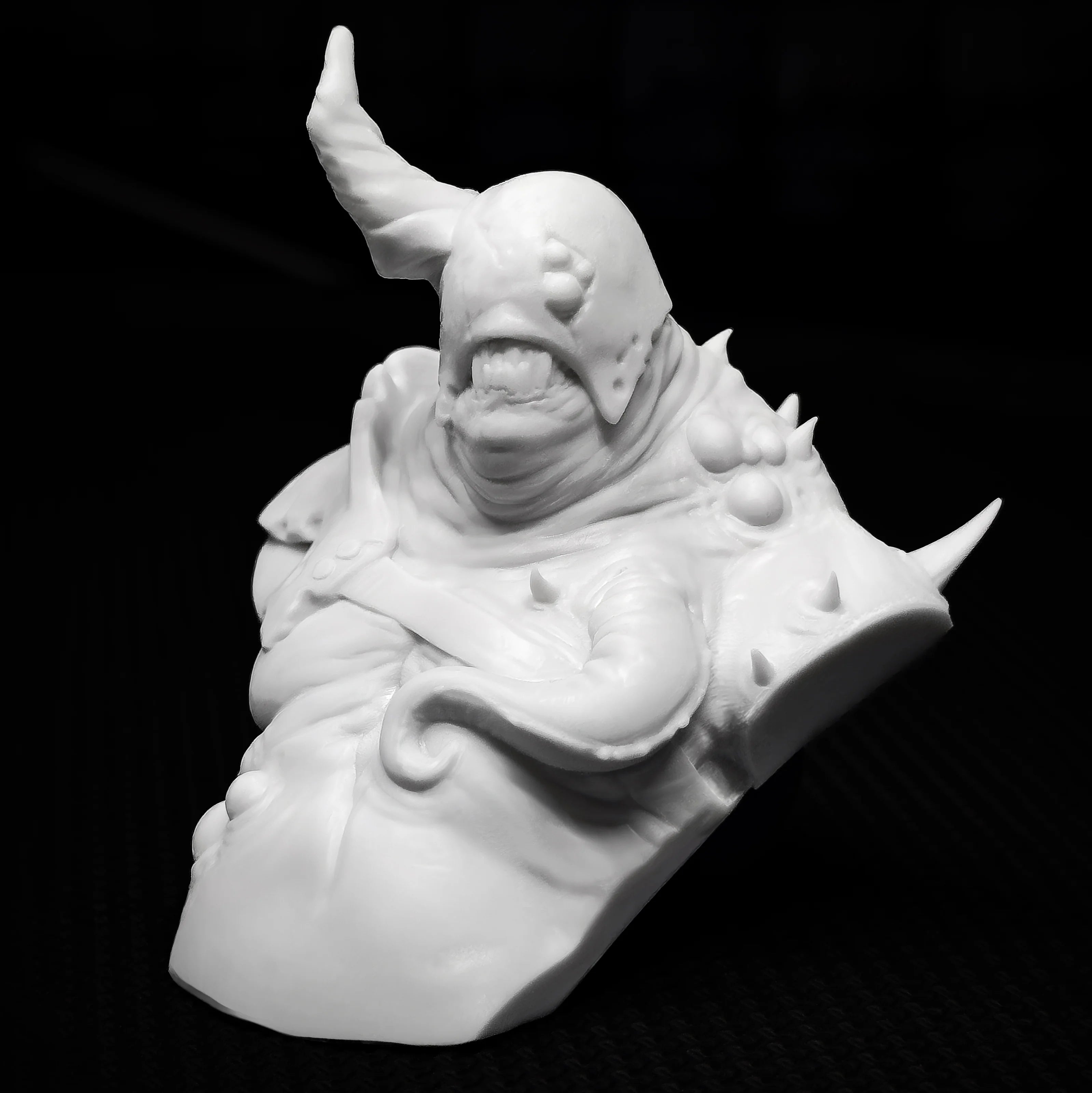 Nurgle Bista - 3D Štampana Figura za Oslikavanje