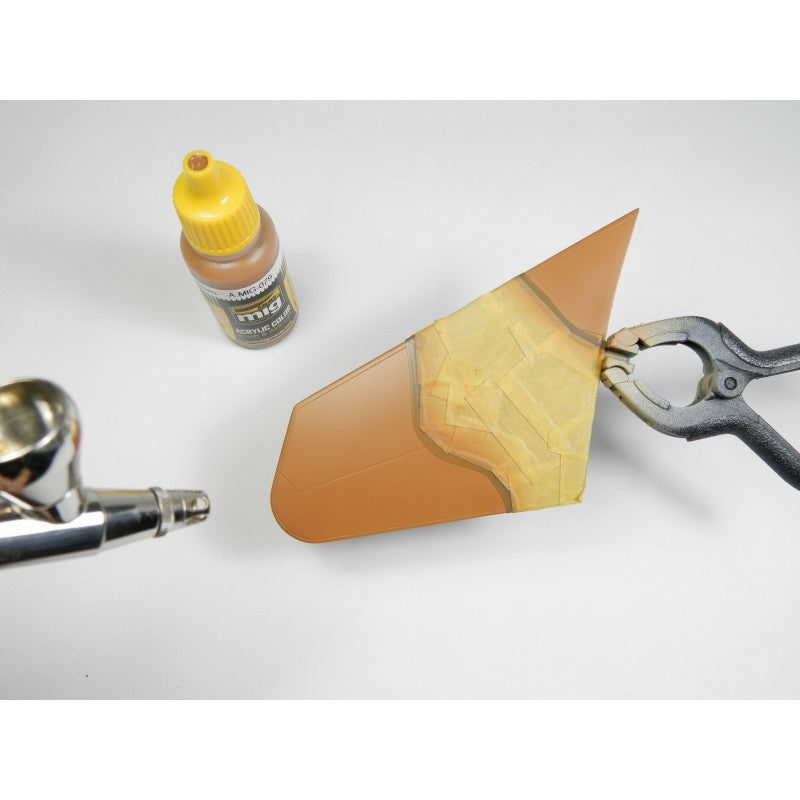 kako se koristi Fleksibilna maskirna traka za modelarstvo

Ammo flexible masking tape za airbrush i makete

Maskirna traka za zakrivljene linije na modelima